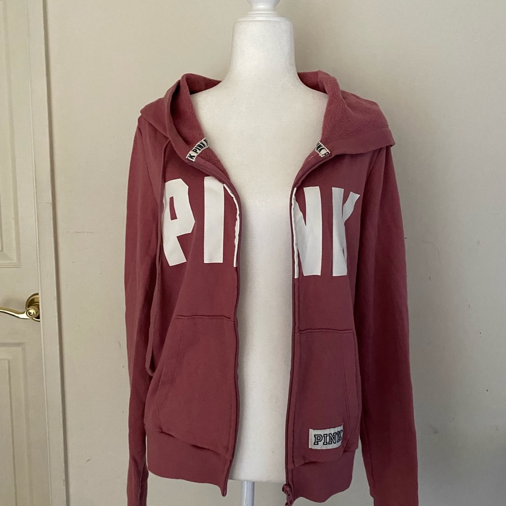 Long sleeve full zipper hoodie